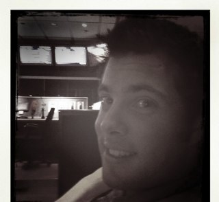 MartijnMD11's profile picture. The airport's runway is the most important main street in any town - 16Right     // *persoonlijkt op twitterende titel* \\