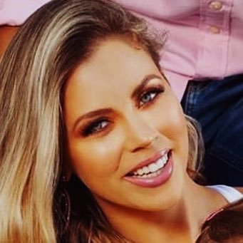 ¡Bienvenidos! Al FC oficial de la actriz @ximenaduque en la cuidad del Sol, Miami. síganme para estar al tanto de la actriz con fotos,videos, y entrevistas!