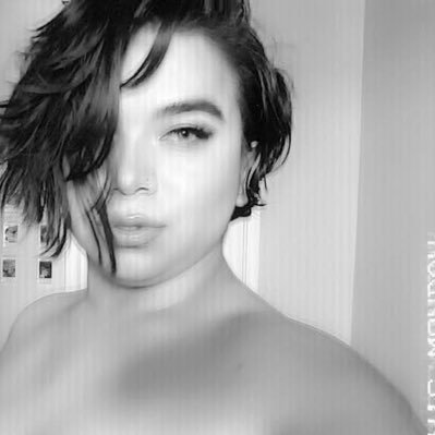 sandysilvermist's profile picture. Delusional Optimism ✨Pisces 🌊BeeHive 🐝