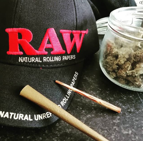 JamesFe10413488's profile picture. Everything about #Weed 🍁
Just #Medicinal❤
Check Our #Story