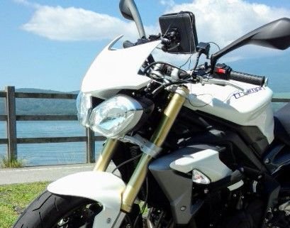 dmvcHBng5pBMUFX's profile picture. STREET TRIPLEに乗っています。