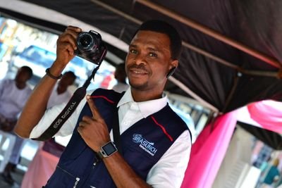 Masunch's profile picture. Weddings/Events Videos and Photo Coverage. Open to travel anywhere just to satisfy our clients.
email: masunchfijah@gmail.com
+234(0)8037453317