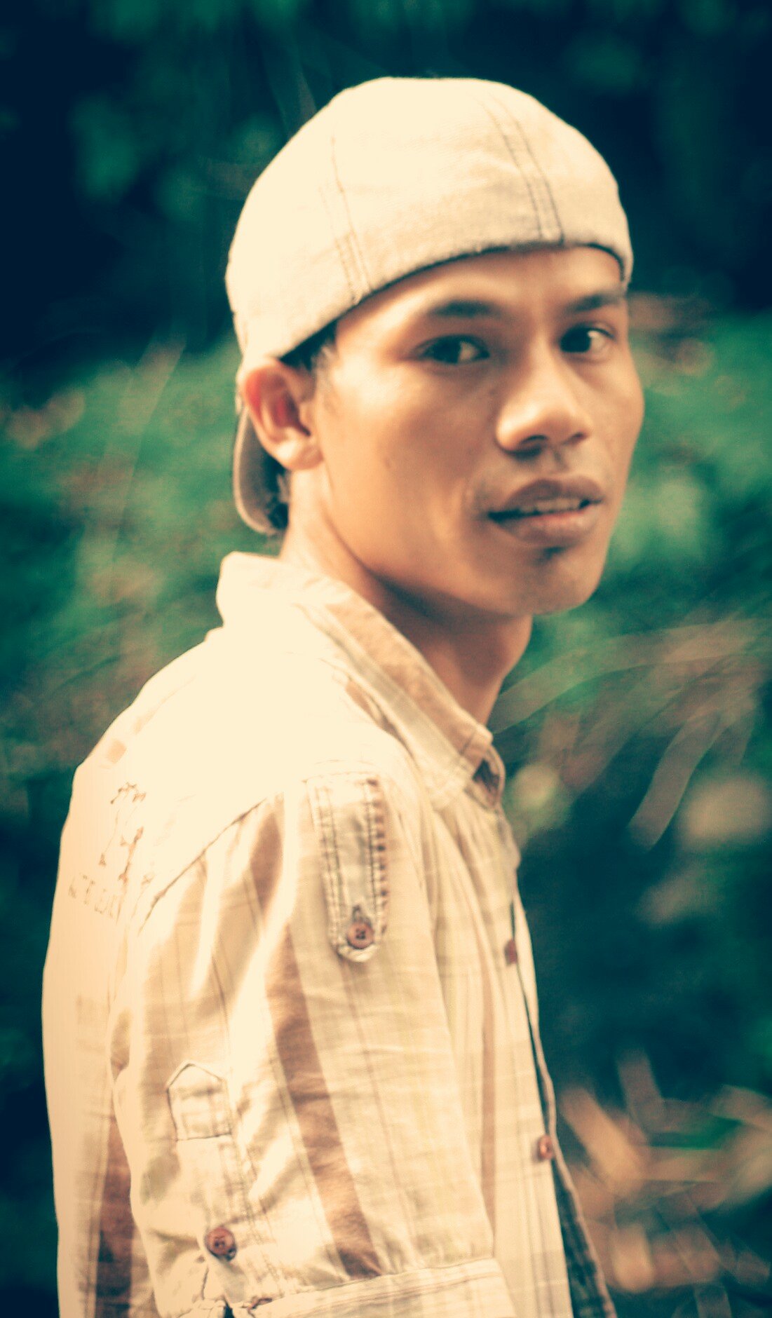sisollah's profile picture. I'm a Designer, Professional with Logo Design. :)