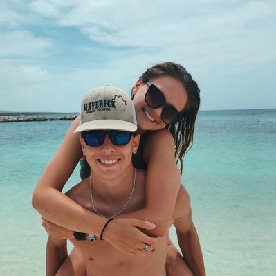 Annaruggiere's profile picture. 