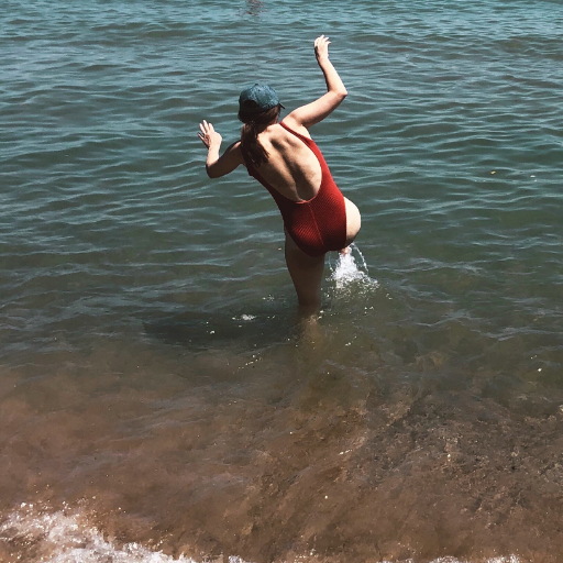 muuulhollen's profile picture. web dev thirst trap
budget kaitlyn dever
any pronouns