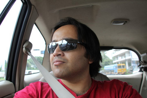 shomakmitra's profile picture. 