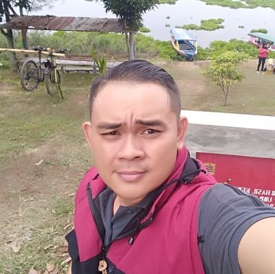Positif dalam berfikir selalu Optimis dan Berani Mengambil langkah untuk membuat suatu perbedaan