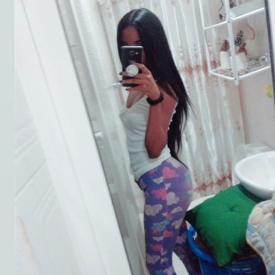 bbygrl0410's profile picture. 