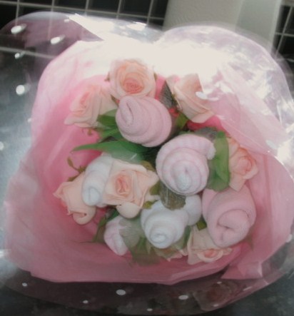 Nappy cakes made for that special ocassion. Baby sock rose bouquets and cute little baby sock cupcakes. All goods can be made to order.
