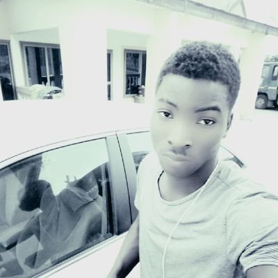 Maxwell04228493's profile picture. 