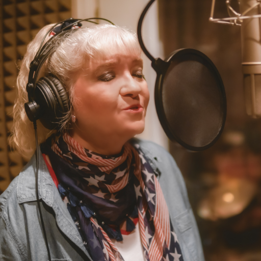 LuanneHunt's profile picture. Hall of Fame Indie Country Music Star best known for her hit, holiday classic, "Christmas Without You" (a.k.a. "Patsy Cline's Lost Christmas Song.")