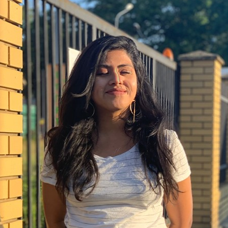 fariya007's profile picture. Product designer @Canva