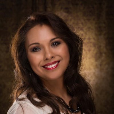 stephbohr's profile picture. 💕Mom 💄Girl Boss 💞Marketing Manager ❤️Love to inspire #lymedisease #chroniclymeawareness The Journey: https://t.co/BDn2aMu5SD