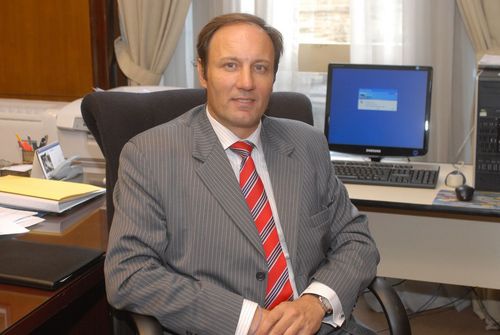 Contador Publico. MBA Master en Economia y Administracion de Empresas.Eseade