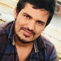 monudayma12's profile picture. 