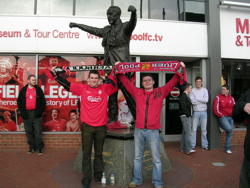Liverpool FC supporter. From Dublin 🇮🇪 but living in Pamplona. Enjoy an occasional 🏊, 🚵 &🏃.