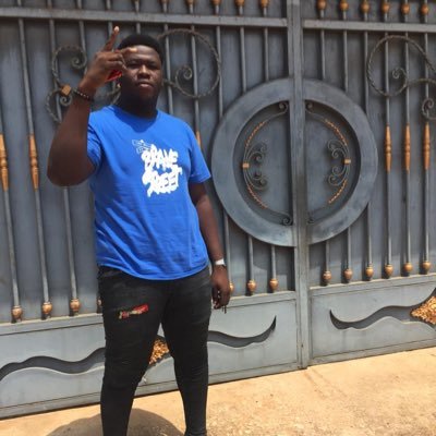 DuggHonore's profile picture. Honneur