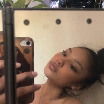 psychalessia's profile picture. 