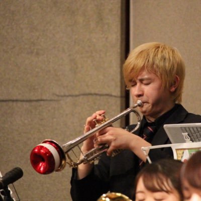 Trumpet Flugelhorn カメラも少々 サウナ🧖🏻‍♂️ 猫飼ってます。くーちゃんしーちゃん2022/7/31〜