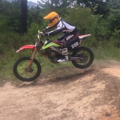 ferju18's profile picture. 