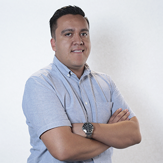 Senior Software Engineer @wizelineglobal, JS evangelist, Angular enthusiast, Node padawan. Married with @yayavegam since 2015 🇲🇽