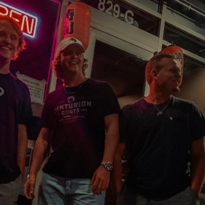 ZaneMontgomery_'s profile picture. Pro Wakesurfer • Pilot