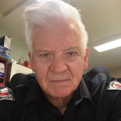 r_feisty's profile picture. One time I think I met the guy who played Abe on Malcom in the Middle.