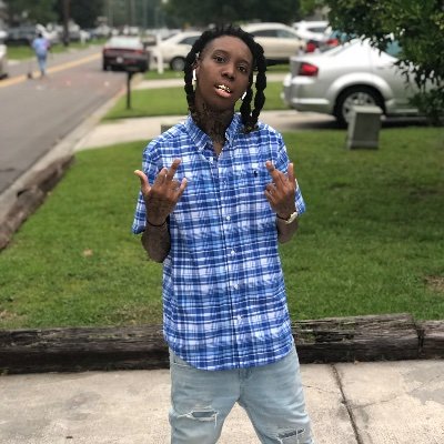 EbWay Bih I'm All About A 💰Run It Up💪🏾
#Emon&E'Miyah
#R.I.P L.B.,GrandMa Julia,Smitty&Erica😇