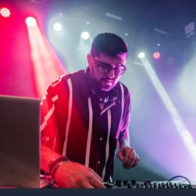 MC/Wedding/Corporate
Events Entertainer
Insta : Djaaronstanton_Offical
Follow Me 👌👌