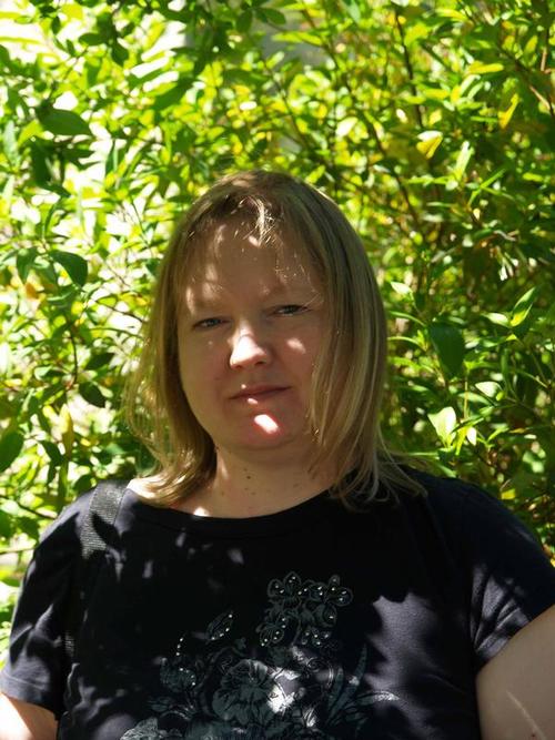 Couponaholic19's profile picture. I love life, pure and simple.  I am a fan of minimalism, thrifting, and simplicity.  Writing is my passion and I love expressing my world on Bubblews!!!