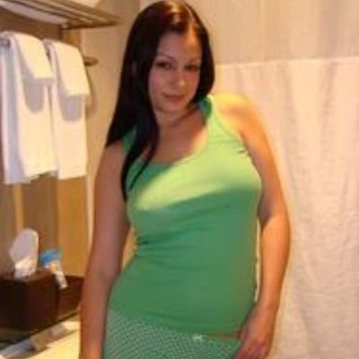 I'm here looking for a serious man who is ready to be with me in a serious long term relationship might lead to married and I don't need fake people okay.....