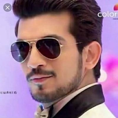 biggest fan of @Thearjunbijlani ❤
#bestactor ever 
#favouriteactor ❤