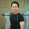 삶의 참다운 의미와 재미를 느끼면서 삶. 개봉영화는 매달 아내와 함께 조조할인으로 즐기며, 가끔 불우이웃돕기 통키타 라이브공연을 함. 헬스매니아,오행섭생가, 검도인, 경영컨설턴트,가톨릭신자