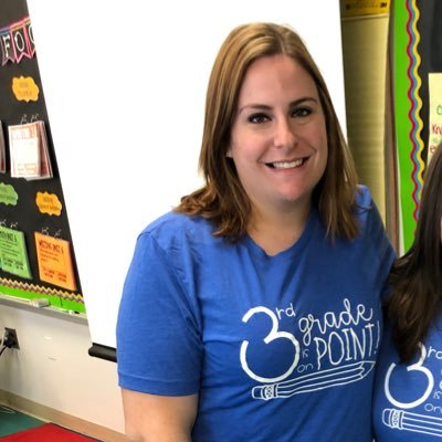 Third Grade teacher to spectacular students! I teach at Seventh District Elementary 🍎👩🏽🏫📚✏️