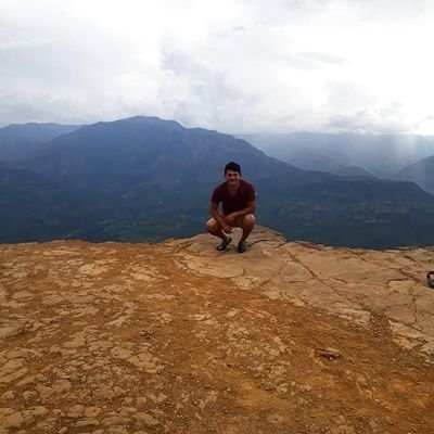 soy amigable tierno y detallista me gusta bailar disfrutar me gusta de todo tipo de musica me gusta viajar