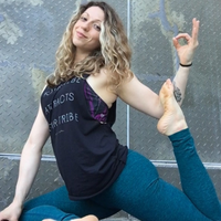 Jaime Moore - @urbanyogafox Twitter Profile Photo