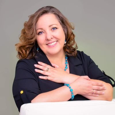 capito_tina's profile picture. #buildingastrongcommunity