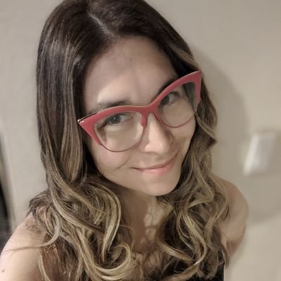 realKarenWixom's profile picture. Retired Surrogate fighting Postpartum Depression. Contact info: theRealKarenWixom@gmail.com