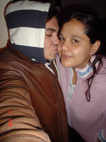 CritzSal's profile picture. Musical, feliz, desordenada, berrinchuda, sangrona, FANSON, directa, sincera...