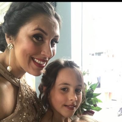 Issue & Crisis Manager, #CommsHero. Mum to two footballing, dancing divas. All views entirely my own 🥰