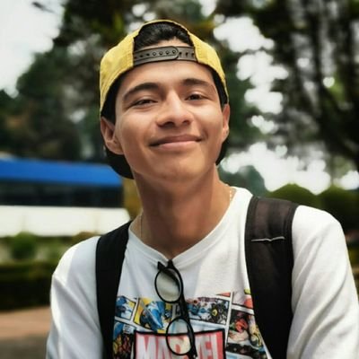 arttwot's profile picture. Has potential.