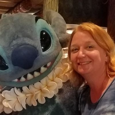 MrsDanas_CPE's profile picture. Wifey 👫
Mom of all girls 👩‍👧‍👧
PK teacher 🍎