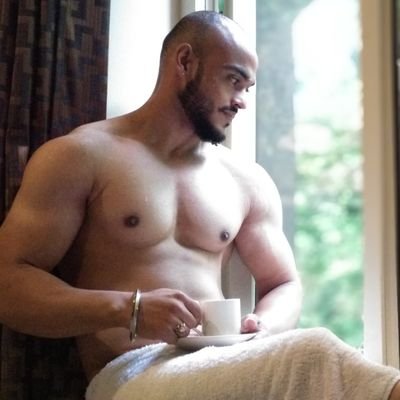 Fitness lover/ Theatre Artist/ Actor