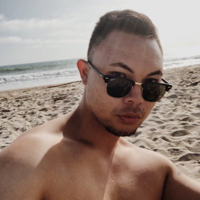 jache_statefarm's profile picture. snack that smiles back