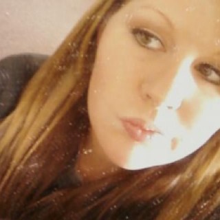 Oooshaley's profile picture. 