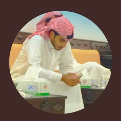 ㅤ ㅤبكالريوس محاسبة، ماجستير في علوم السياسية والاقتصاد ، عضو مجلس إدارة جمعية غرناطة سابقاً