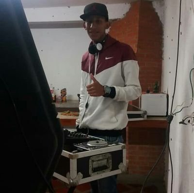 dayanrivas24's profile picture. 