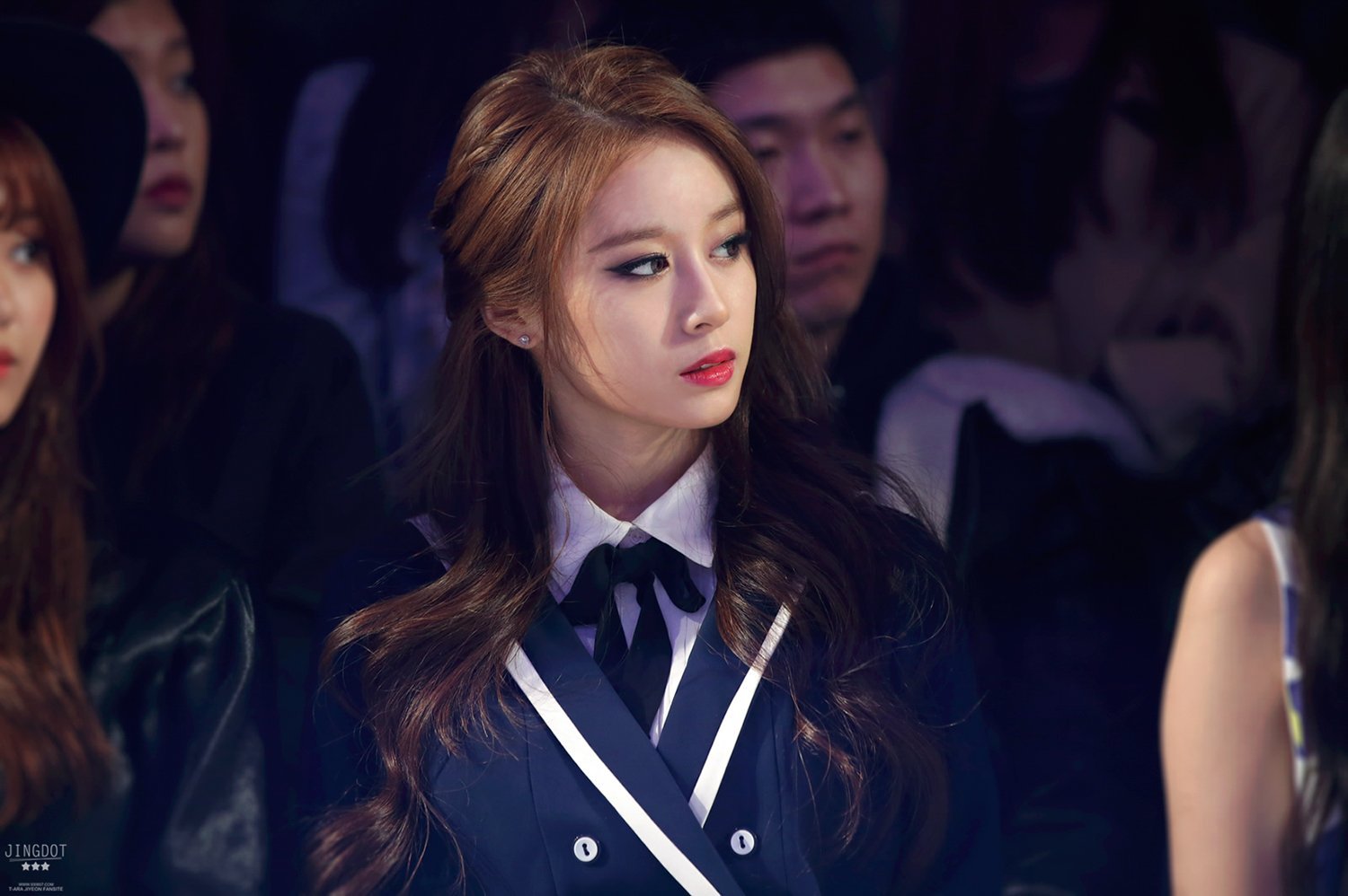 itgirljiyeon's profile picture. hagz