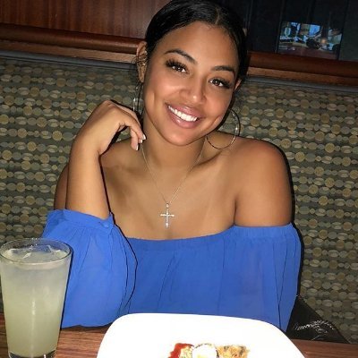 DionSamira1's profile picture. Ce qui me rend spéciale est la Franchise, l’honnêteté, la sincérité et surtout la confiance