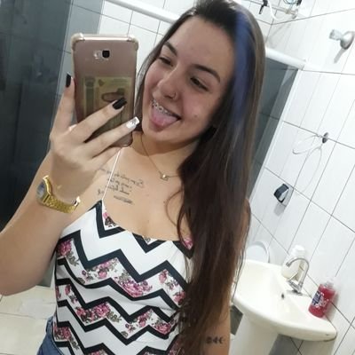 🌻🌵 / ♀♀
Facebook: Katheline Modenezi Ferreira 💻 Insta: kiitkat_ 📸